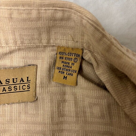 LORD & TAYLOR Casual Classic Button Up Shirt Size Medium Tan Geometric - Picture 3 of 5
